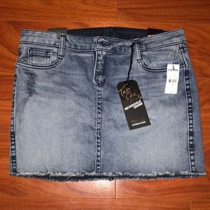 Women’s Jean Skirt. Express brand